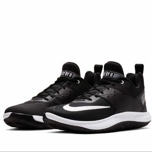 🔥Brand new 🔥- Nike Fly By Low II Basketball Sneaker—BNIB